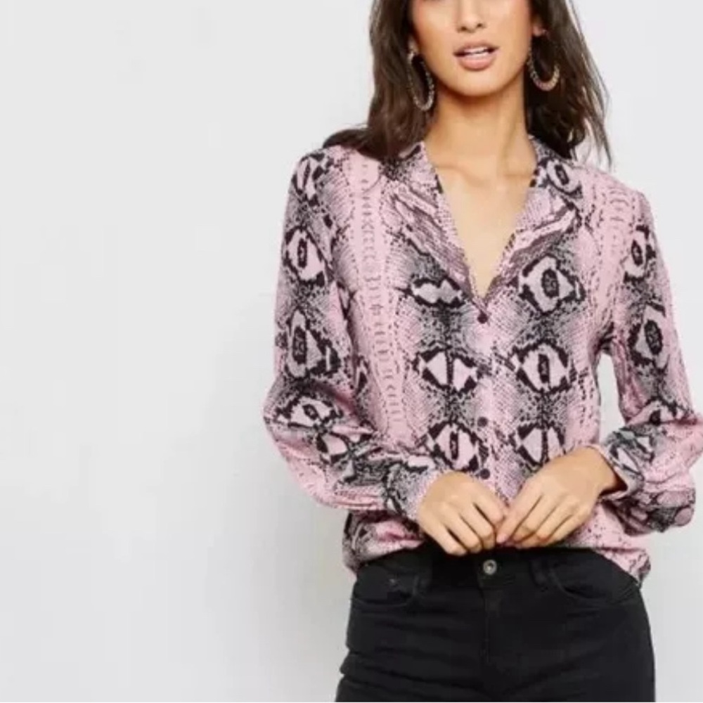 Printed pink blouse